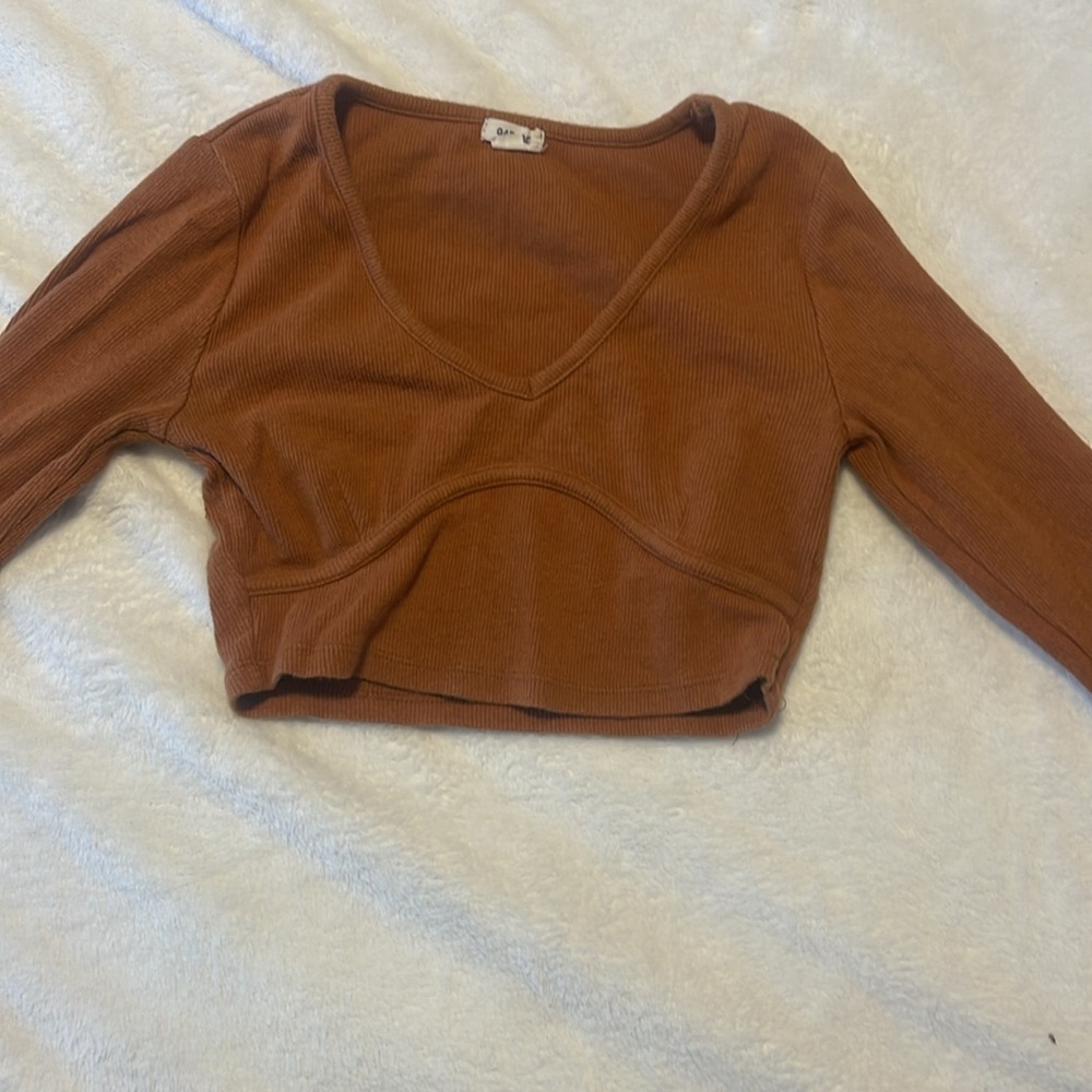 GARAGE Long sleeve cropped fitted shirt
